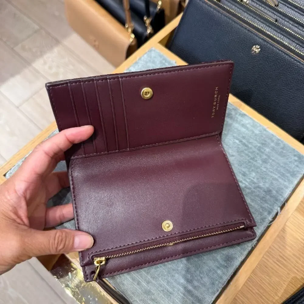 New‼️Tory Burch Willa Chevron Glazed Medium Wallet 181139 Fig $270